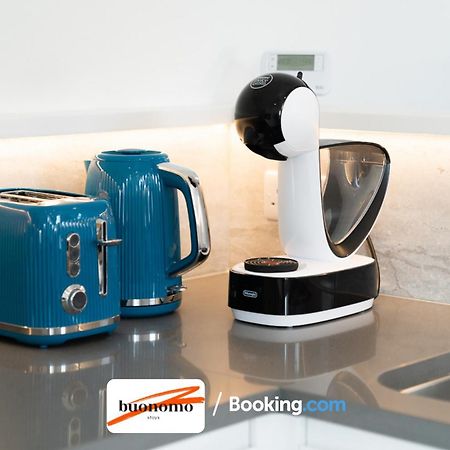 Two Bedroom Apartment At Buonomo Stays Short Lets & Serviced Accommodation London Exterior photo