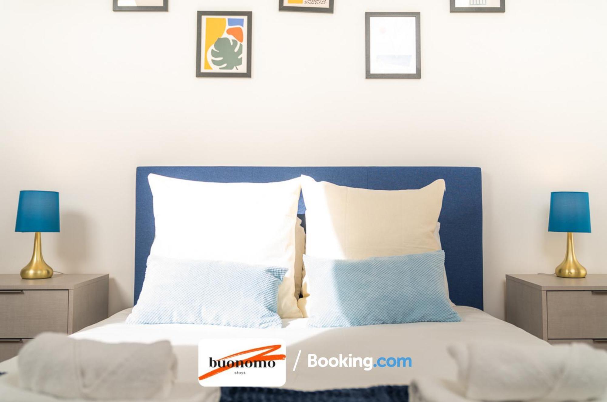 Two Bedroom Apartment At Buonomo Stays Short Lets & Serviced Accommodation London Exterior photo